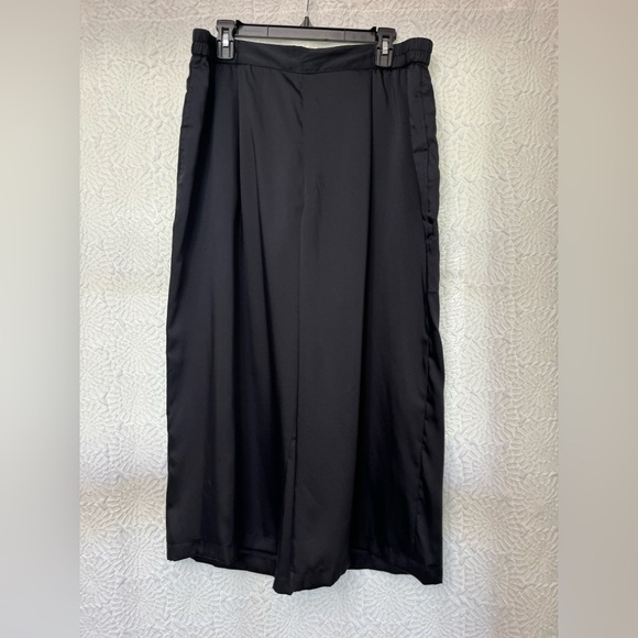 DKNY Wide Leg Cropped Satin Pants Size Large New Navy Flowy Dressy Business NWT - Picture 10 of 11